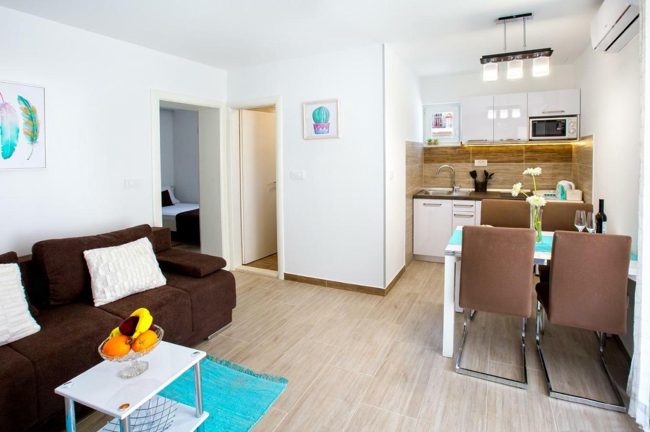 Apartment Nives In The City Center - Free Parking Split Exterior foto